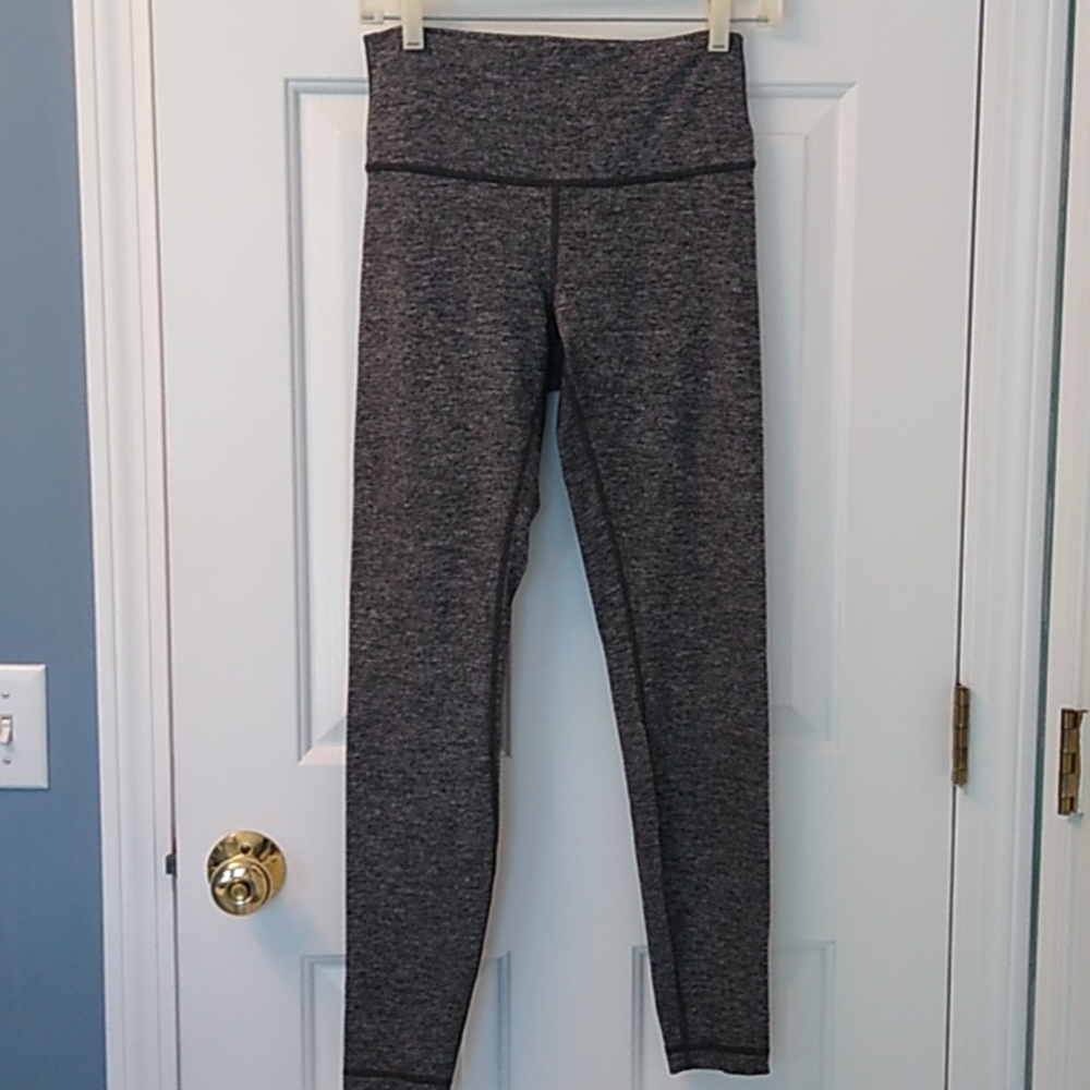 Lululemon size 8